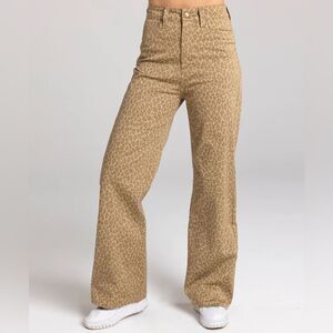 NWT SMKFLWR Wide Leg Cheetah Trousers